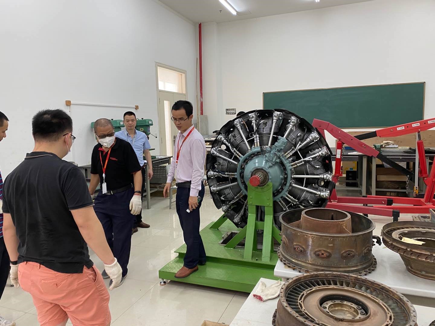 三亞航空旅游職業學院活塞 5發動機采購項目交付驗收